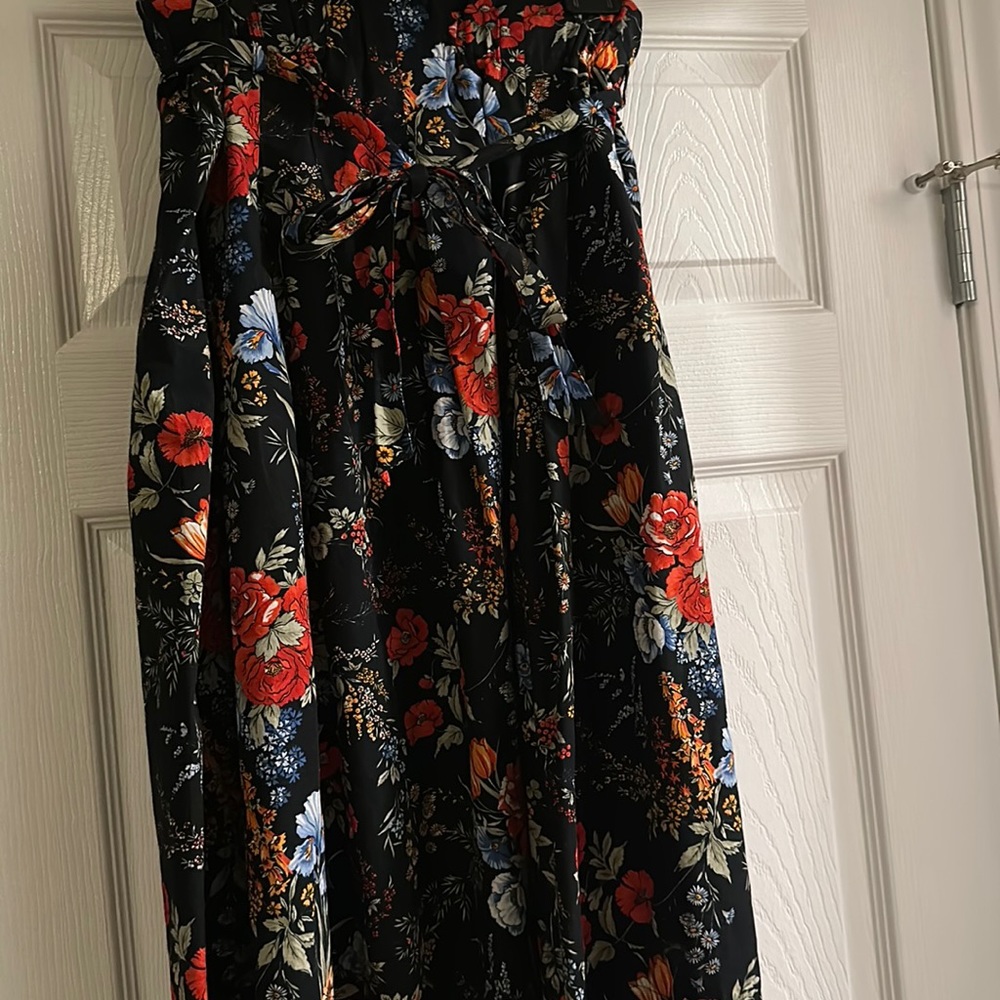 Skirt with pockets